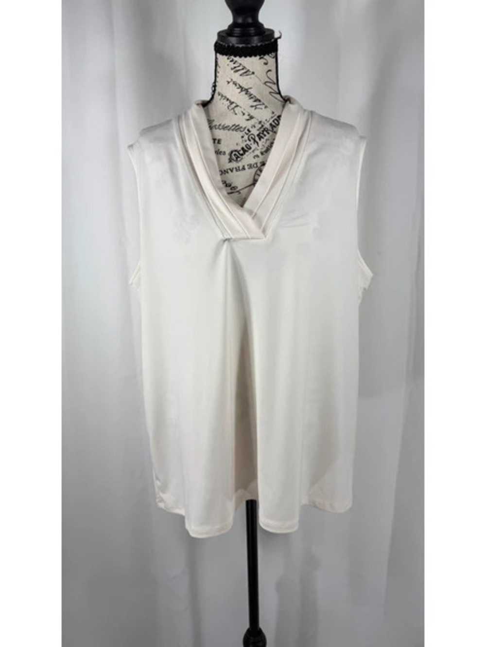 NWT Anne Klein White Sleeveless Top 2X V Neck Wrap Front Blouse Plus Size